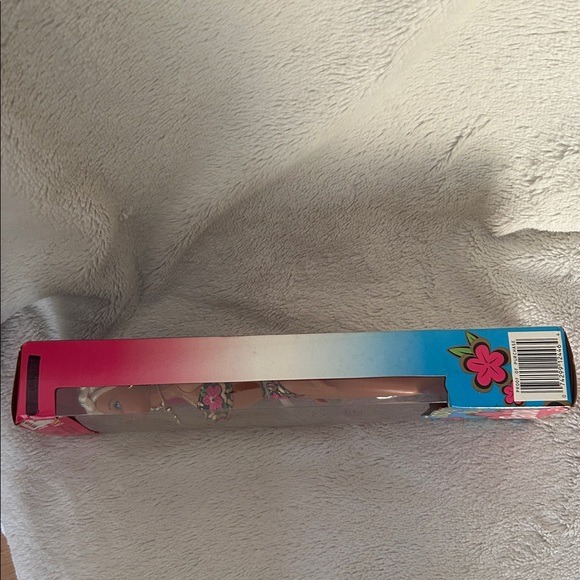 NIB 1994 Scented Tropical Splash Barbie - Picture 9 of 9